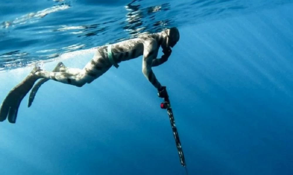 Ηράκλειο: Πρόστιμο σε ψαροντουφεκά για παραβίαση των μέτρων